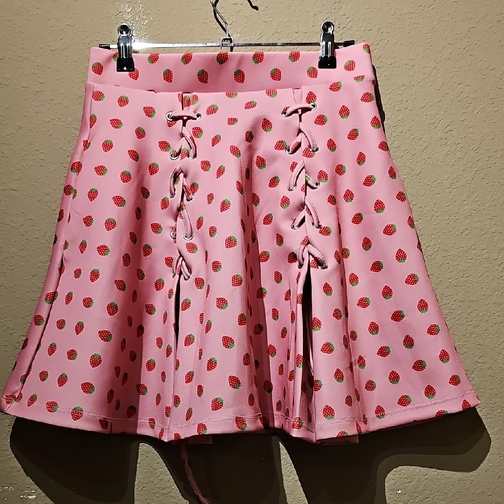 Hot Topic Pink Skirt with Strawberry Pattern Size Small